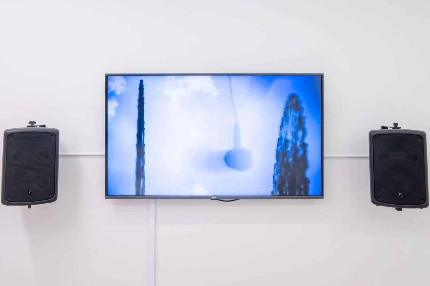 Mani Mazinani, My Body is Wherever it Has Something to Do at NAMARA projects